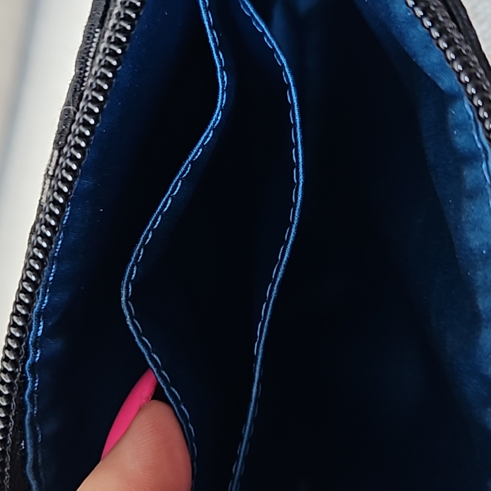 Coach wristlet - Picture 6 of 9